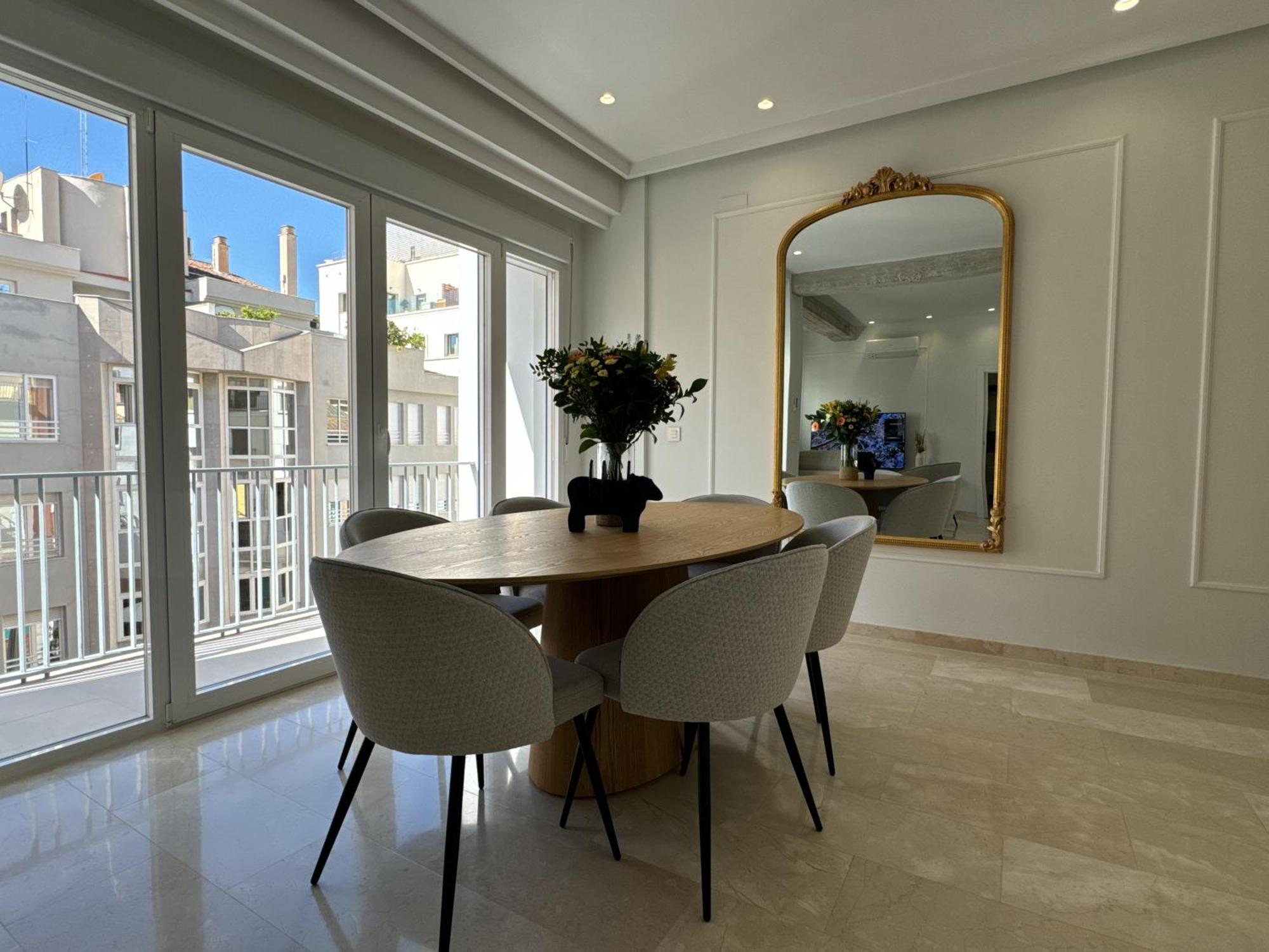 Navas 202 Elegant Suite กรานาดา ภายนอก รูปภาพ