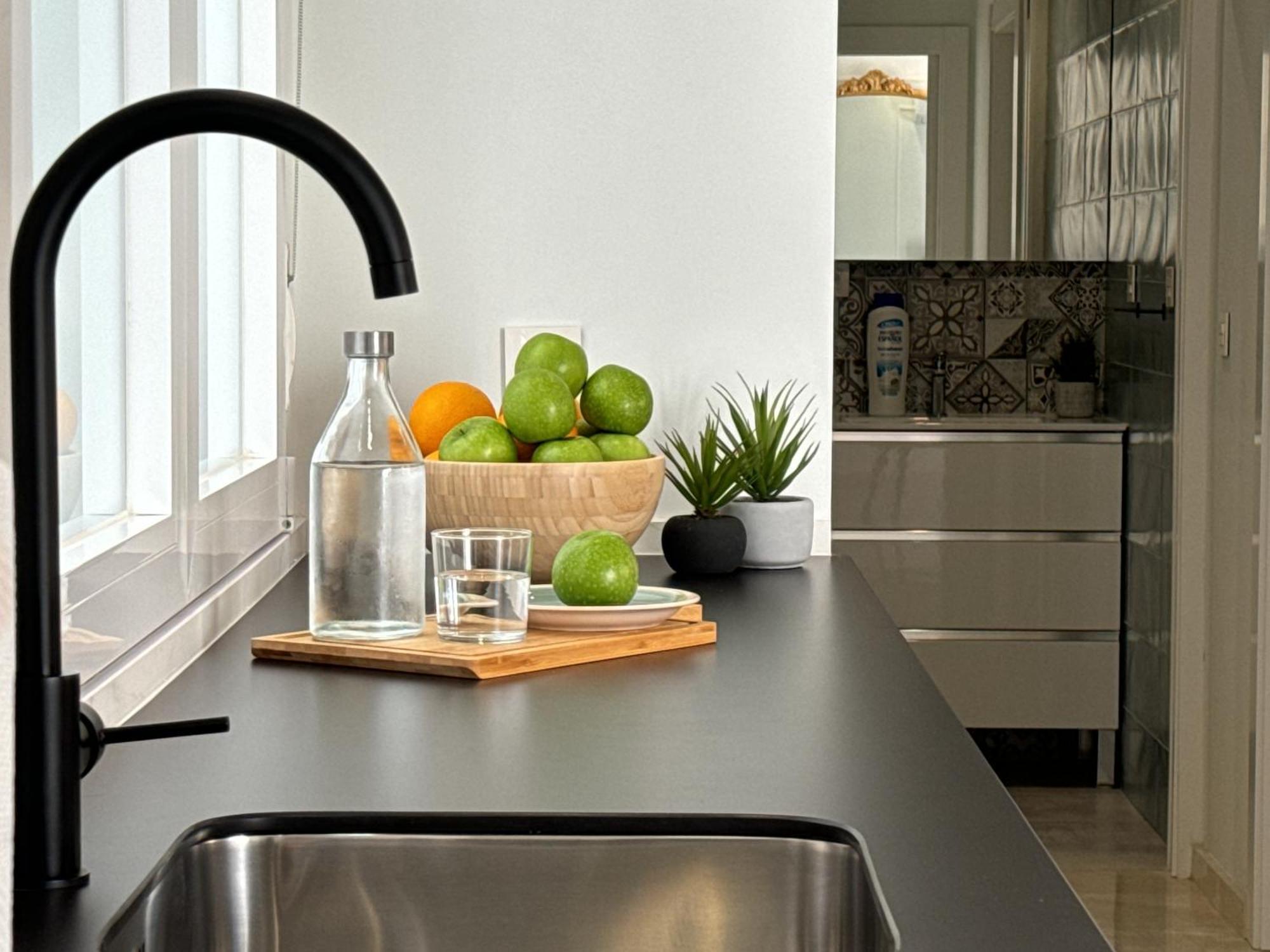 Navas 202 Elegant Suite กรานาดา ภายนอก รูปภาพ
